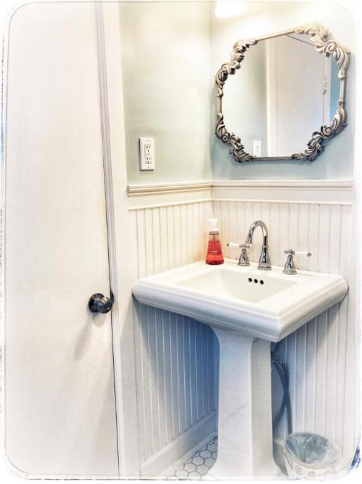Peaceful Private Cottage, Walk To Park & 5 Mins To Downtown Nashville Exterior photo